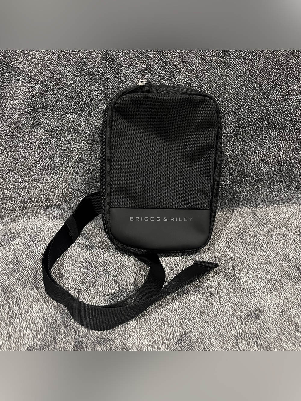 Briggs & Riley ZDX Small Black Sling Bag (Adjustable Crossbody) Unisex